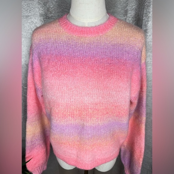 NWT Francesca’s Alicia Multi Ombré Balloon Sleeve Crew Neck Sweater Sz S - Picture 2 of 10